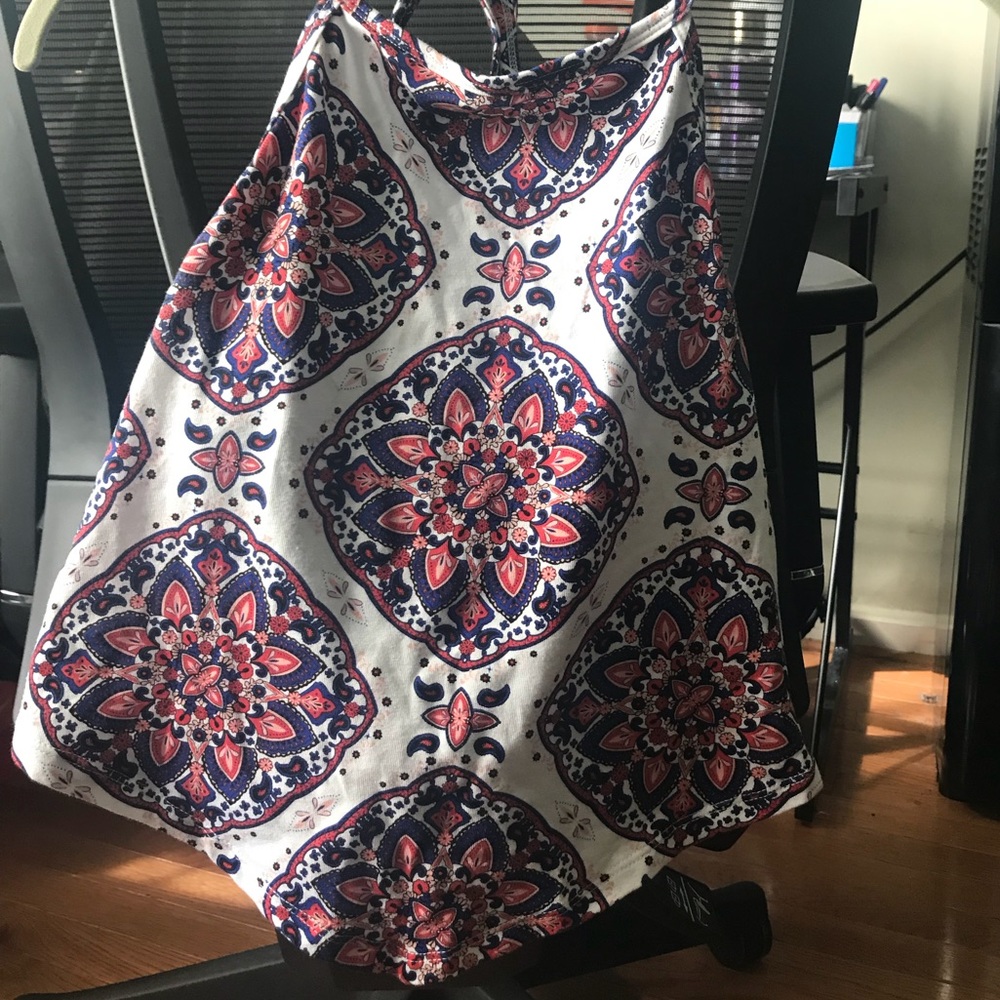 Bandana/mándala design crop top